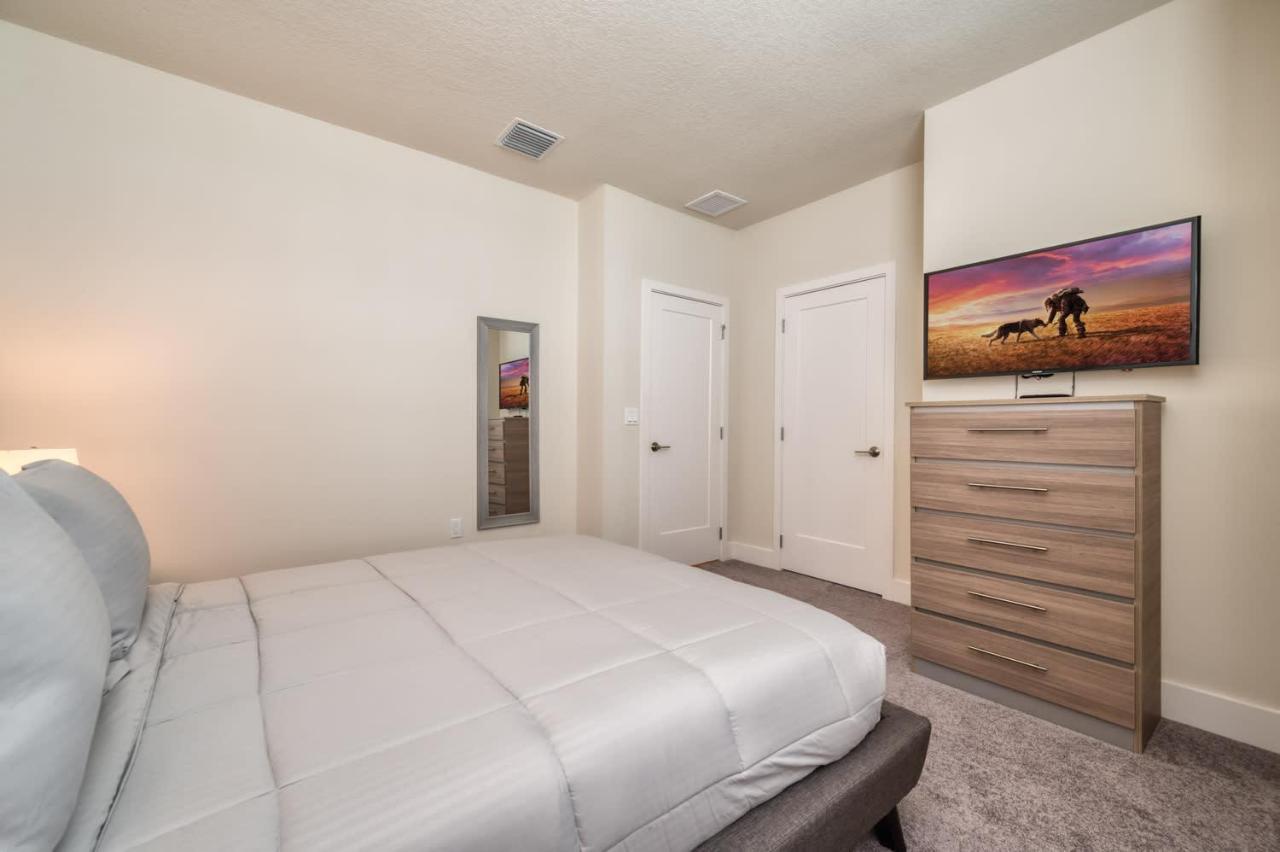 Comfortable Townhome With Private Pool Near Disney Four Corners Exterior photo